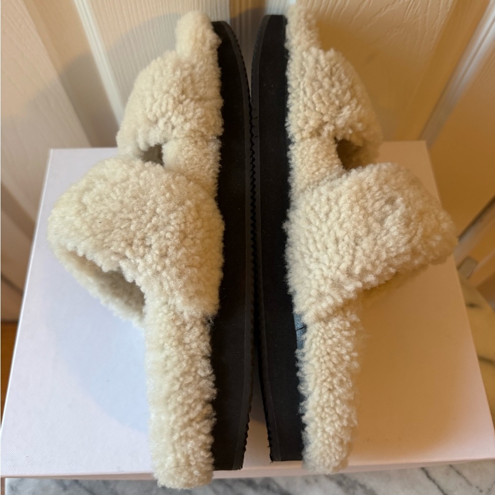 ISABEL MARANT Frikon Shearling Sandals - Picture 10 of 15